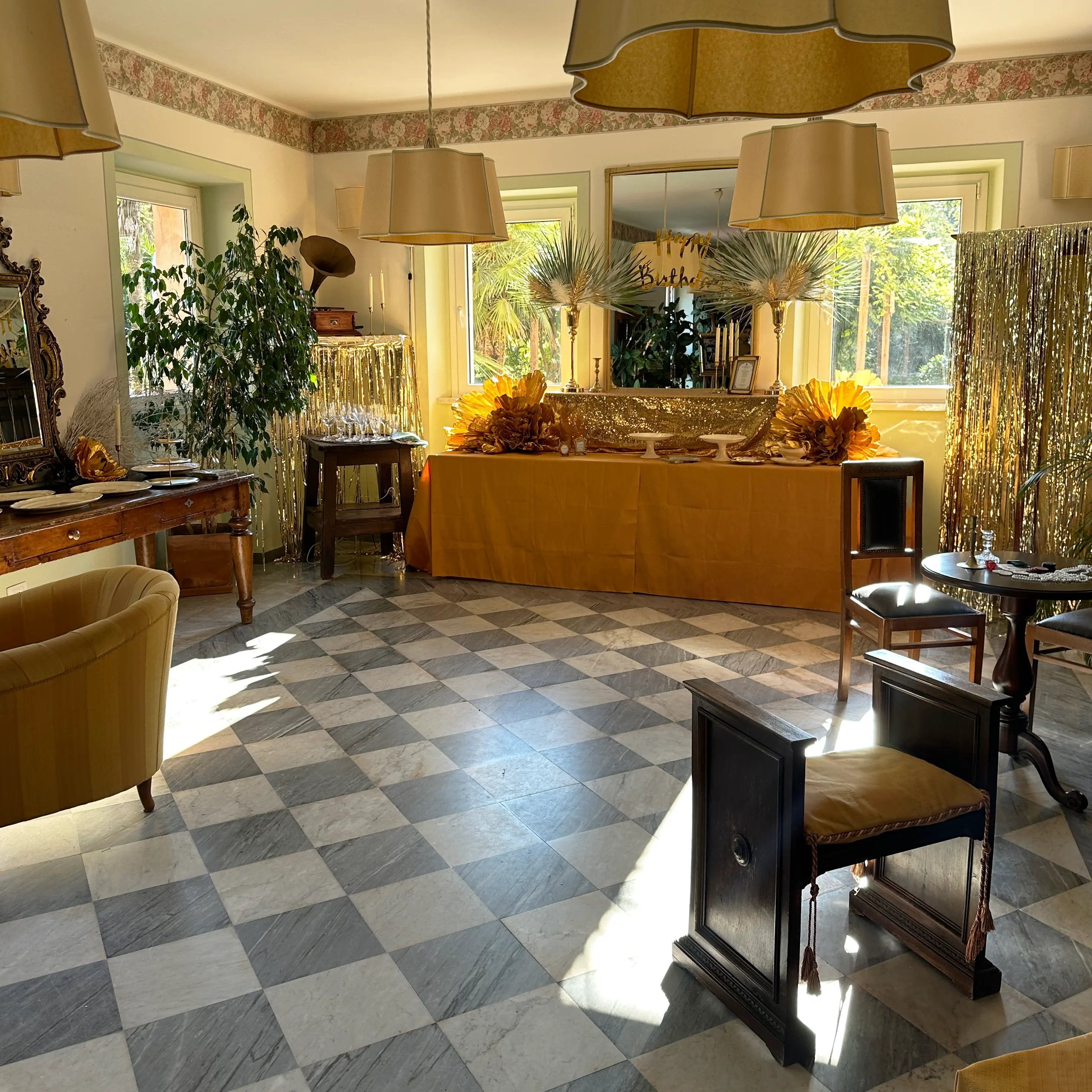 Great Gatsby meets Peaky Blinders Party